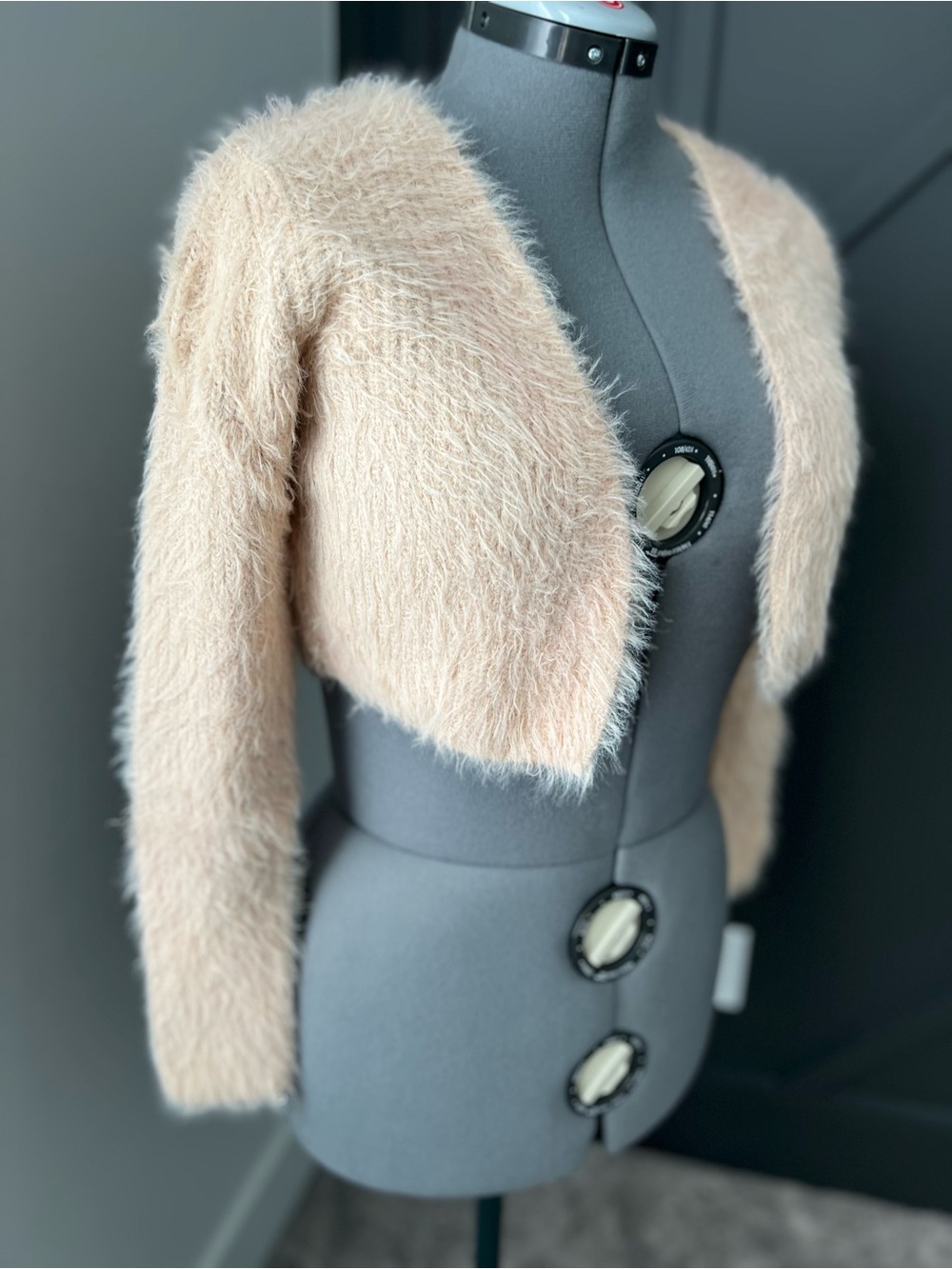Zara Cream Faux Fur Cropped Sweater